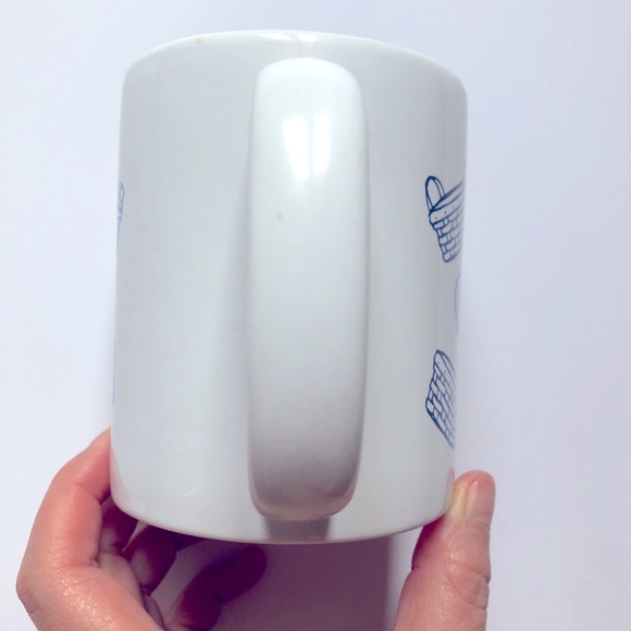 Vintage Coffee Mug Baskets Ceramic - Picture 4 of 13